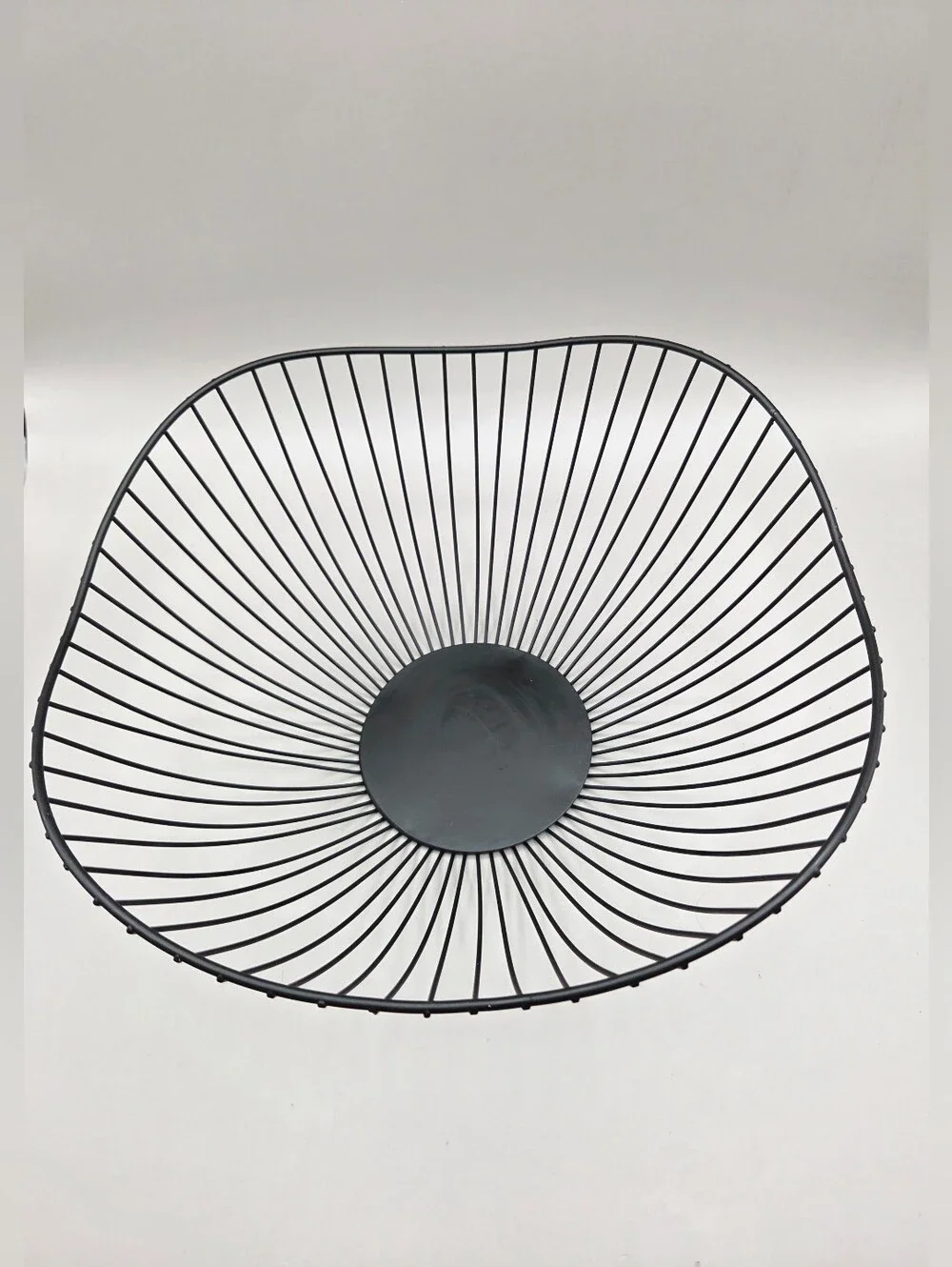 Modern Black Wire Fruit Bowl